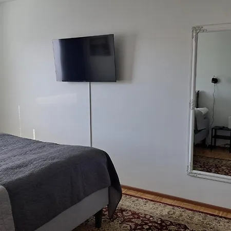 Santa's Arctic Апартаменты